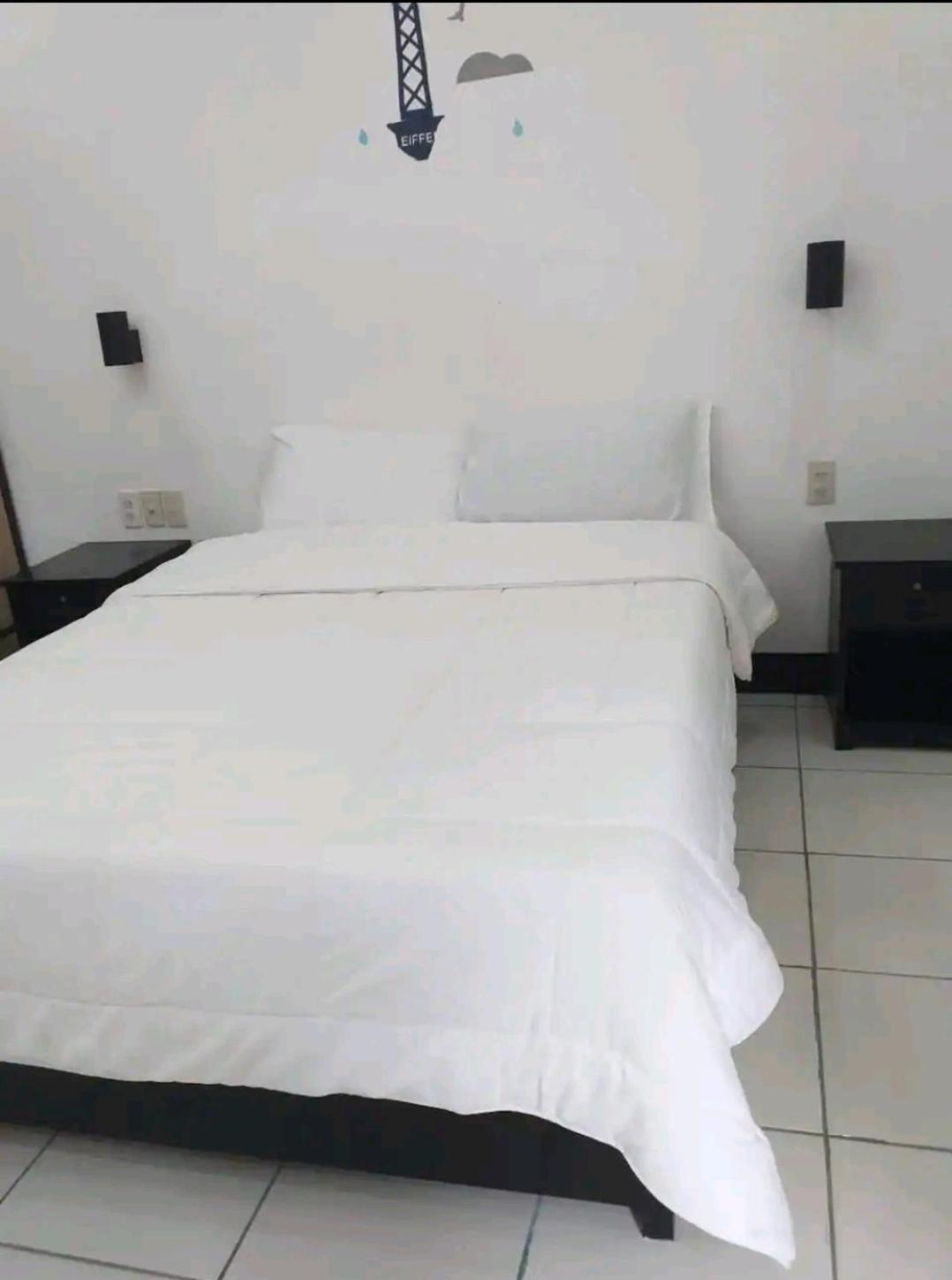 Ethan's Vacation House (Camiguin) view 4