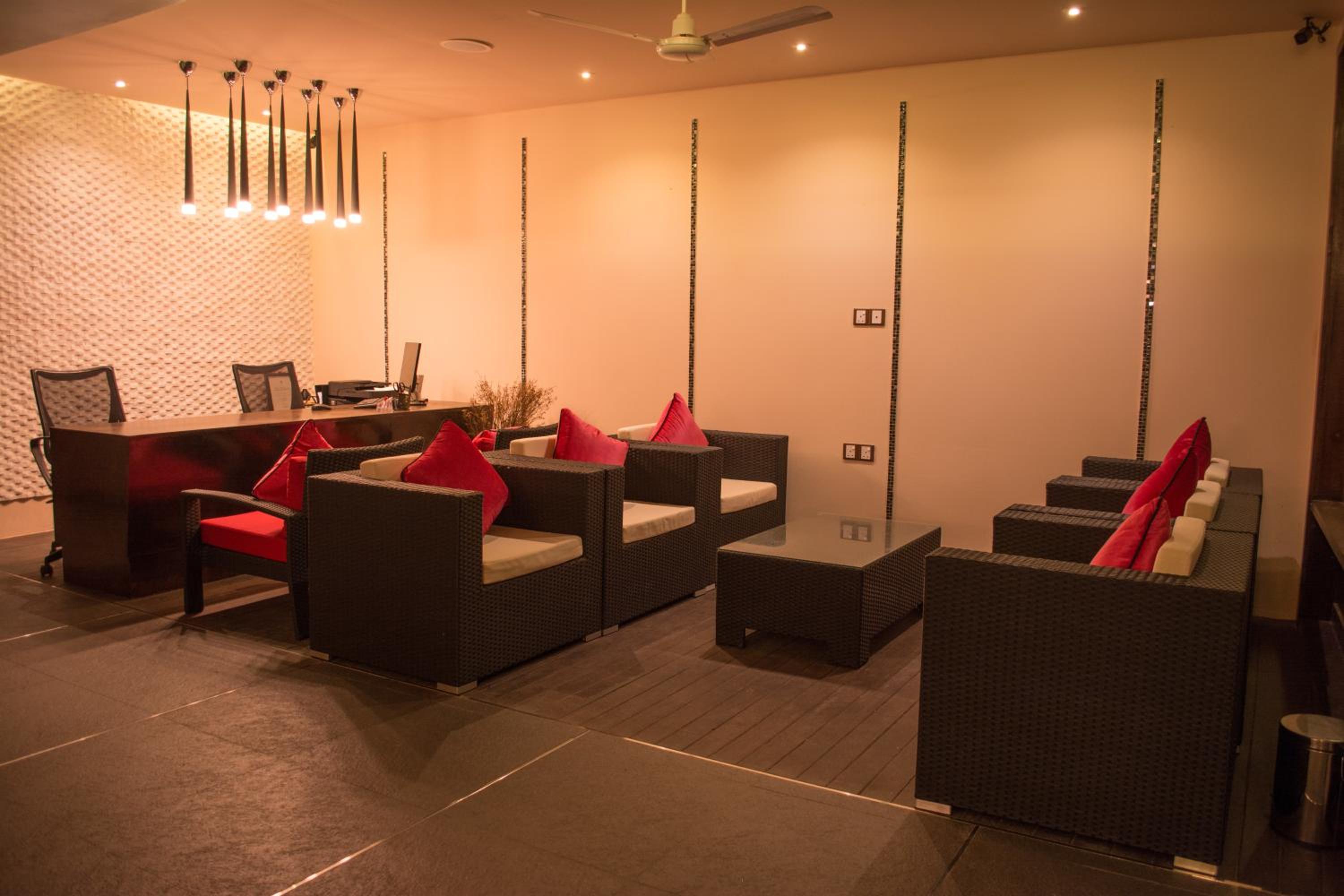 LVIS blancura Hotel