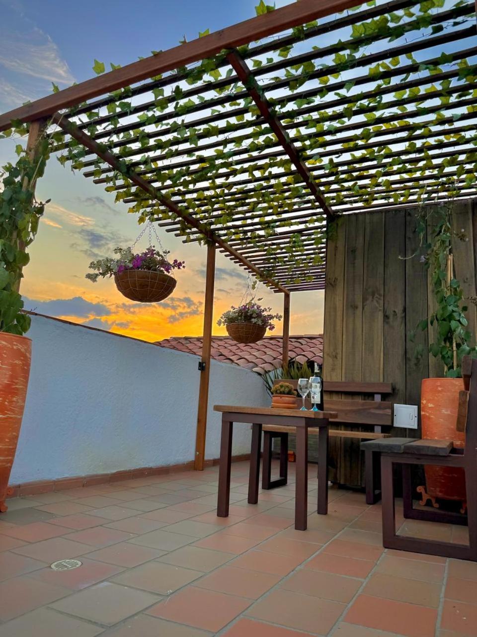 Apartamento Anawasi, Terraza Privada, Camas Queen y Parqueadero