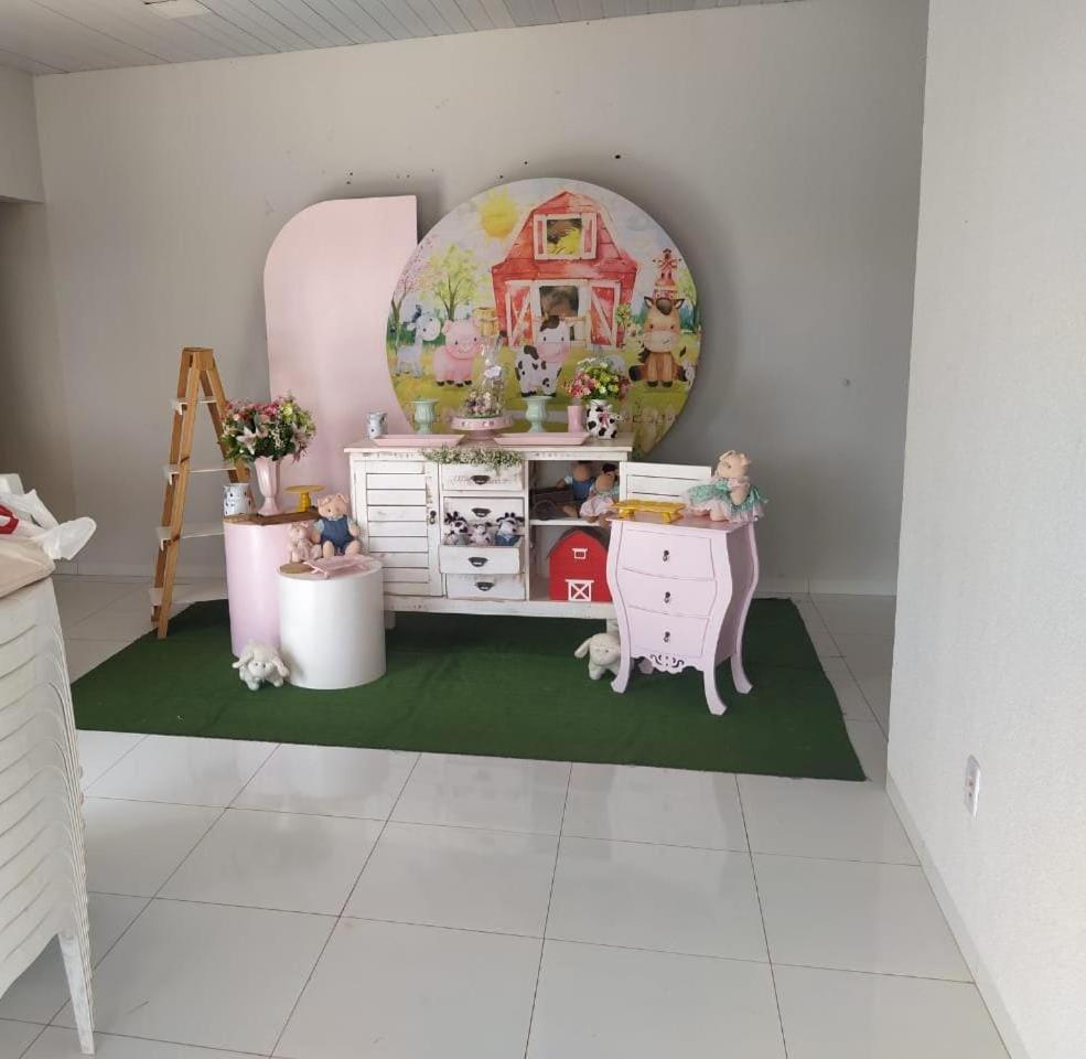check-in autônomo em Piscina, Hidro, churrasqueira, casa dispondo até 3 quartos, 3 ar, 2b, tudo privativo - Reserva valor 6 hóspedes para abrir os 3 quarto