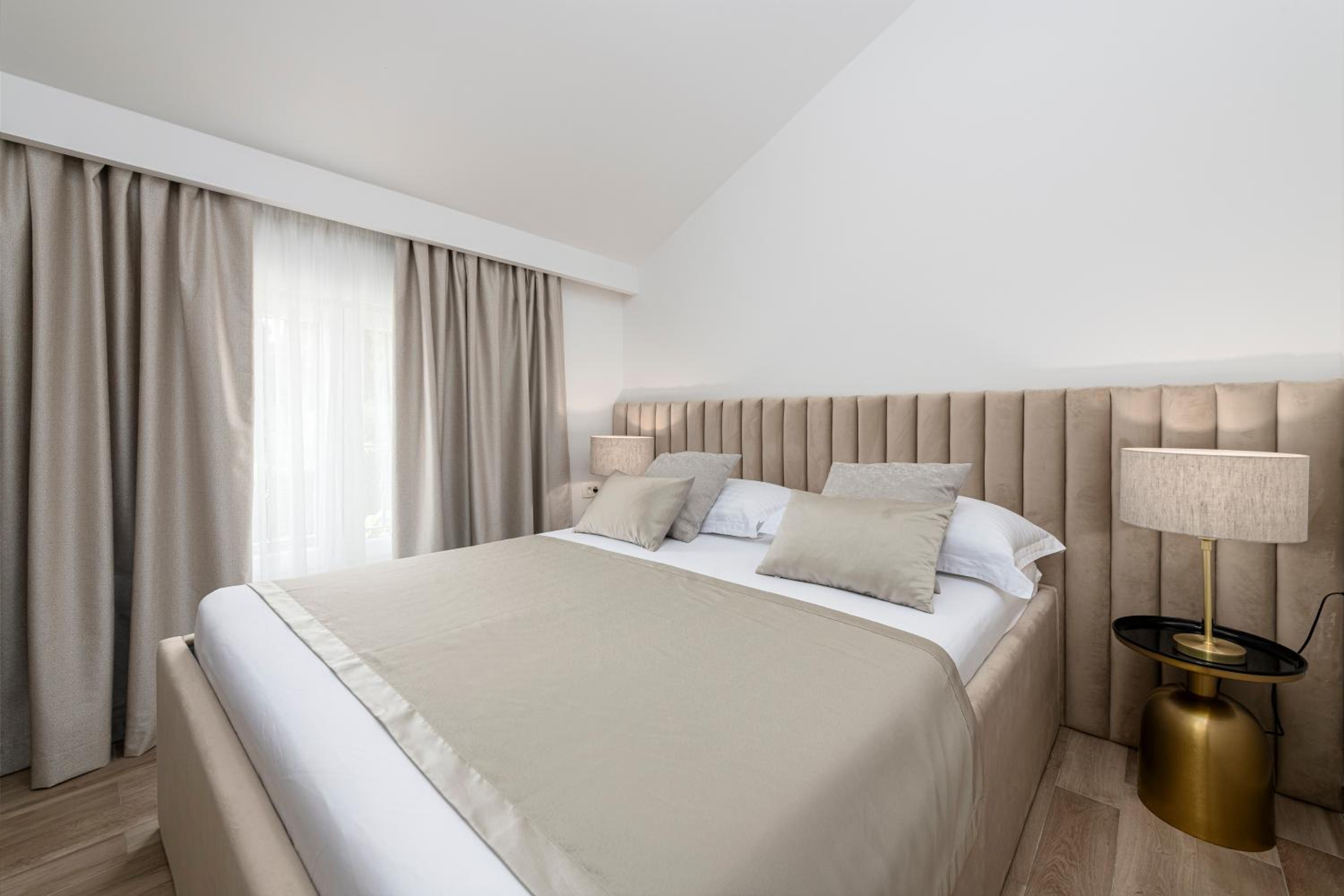 Luxury Vila Divina-Exceptional privacy view 4