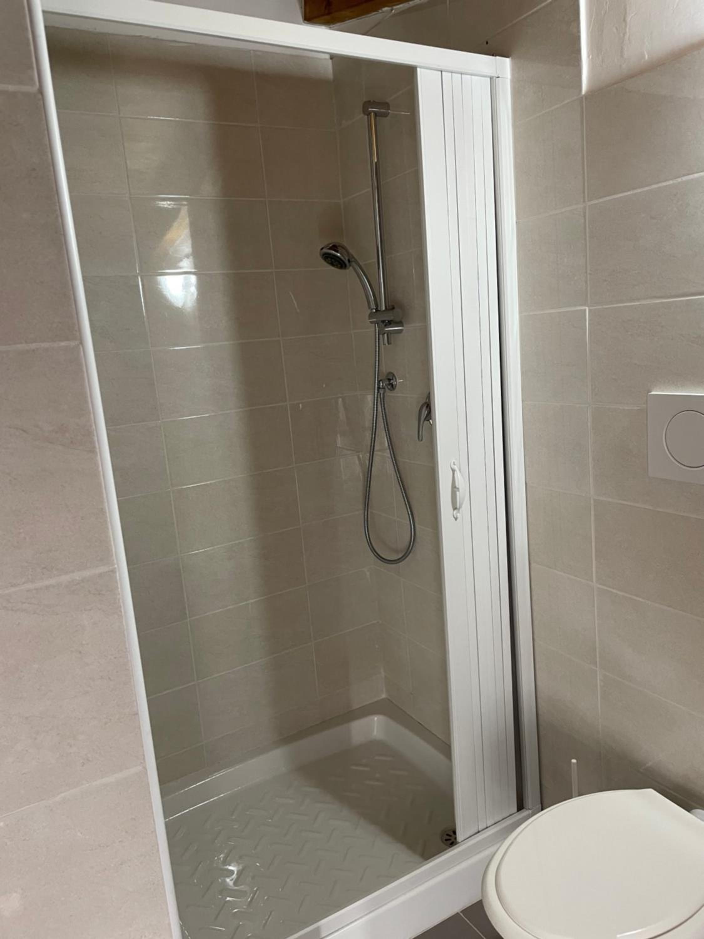 Le Mansarde en Ortona — bathroom