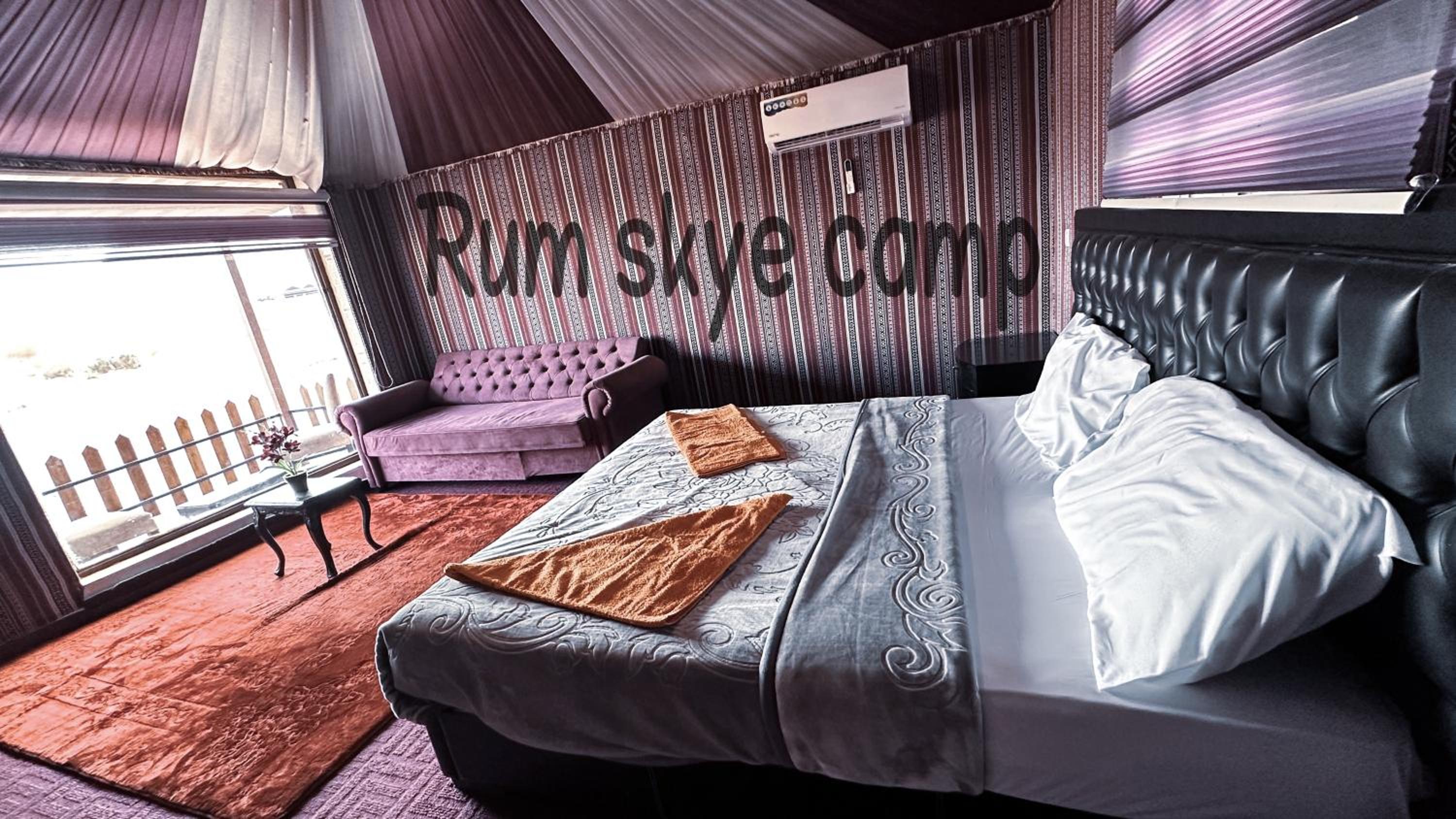 RUM ARIZONA lUXURY CAMP