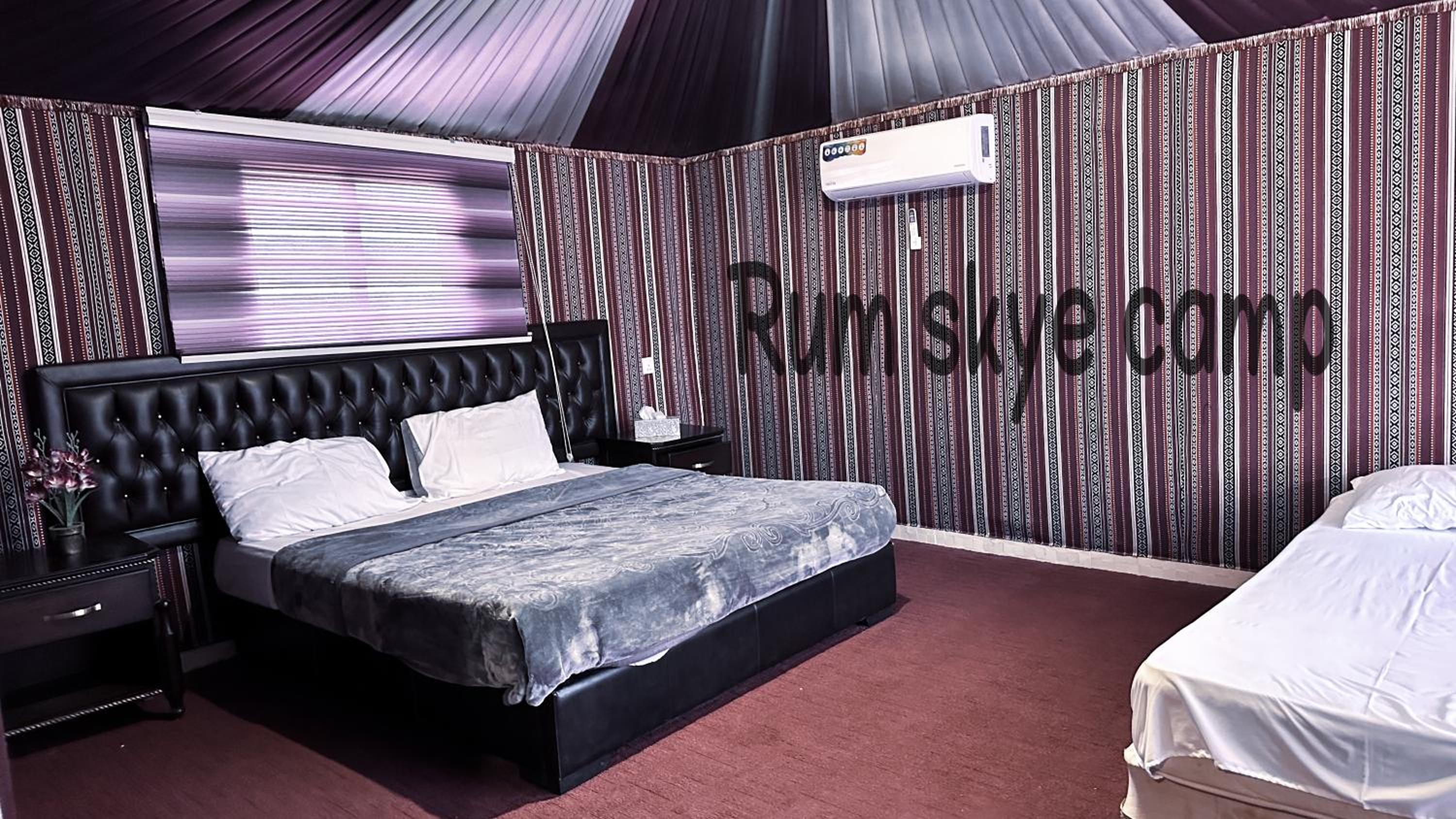 RUM ARIZONA lUXURY CAMP
