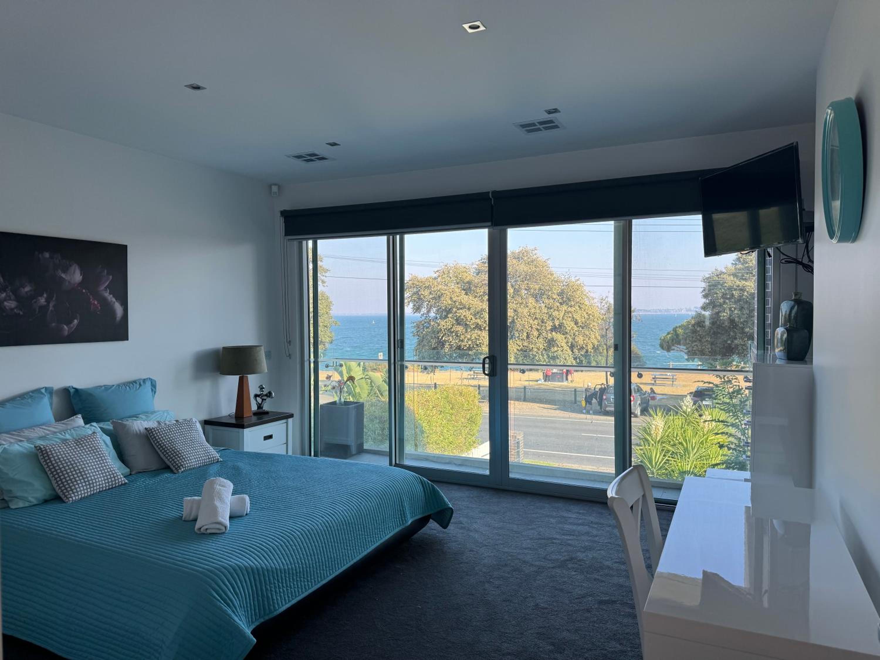Geelong Beach Q House