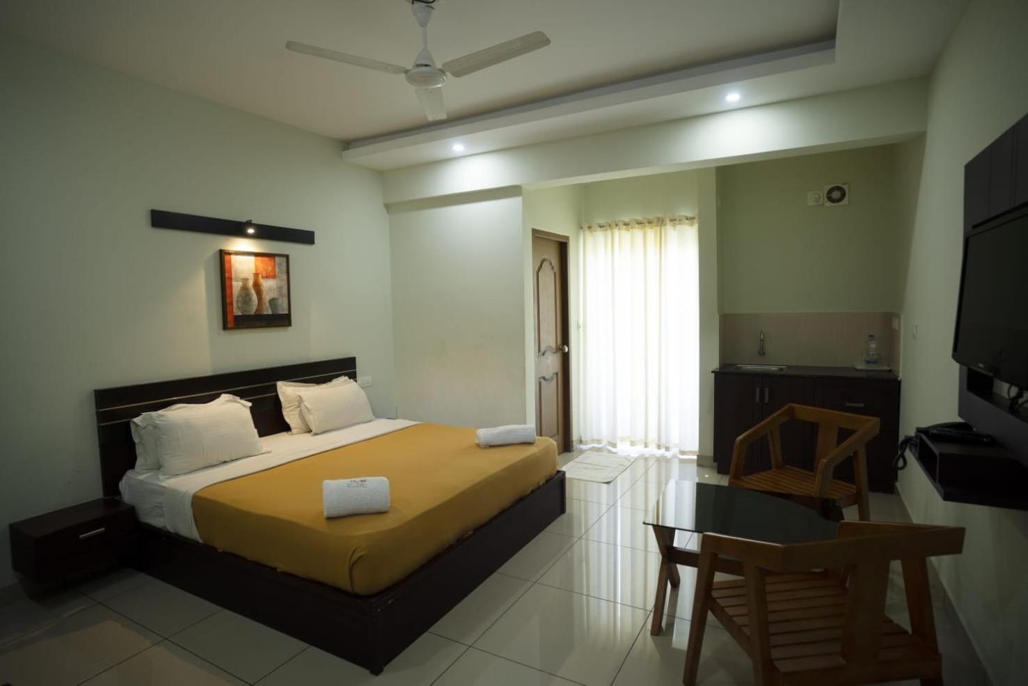 AKAN HOTEL AND RESIDENCE view 2