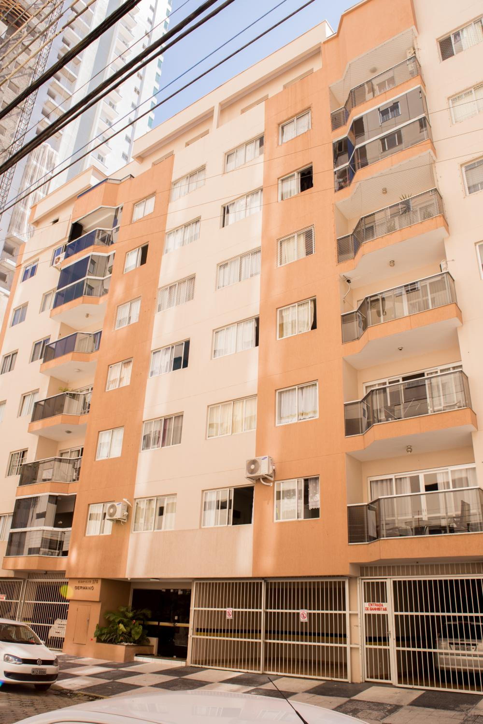 1Quadra da PRAIA, Climatizado, com VAGA