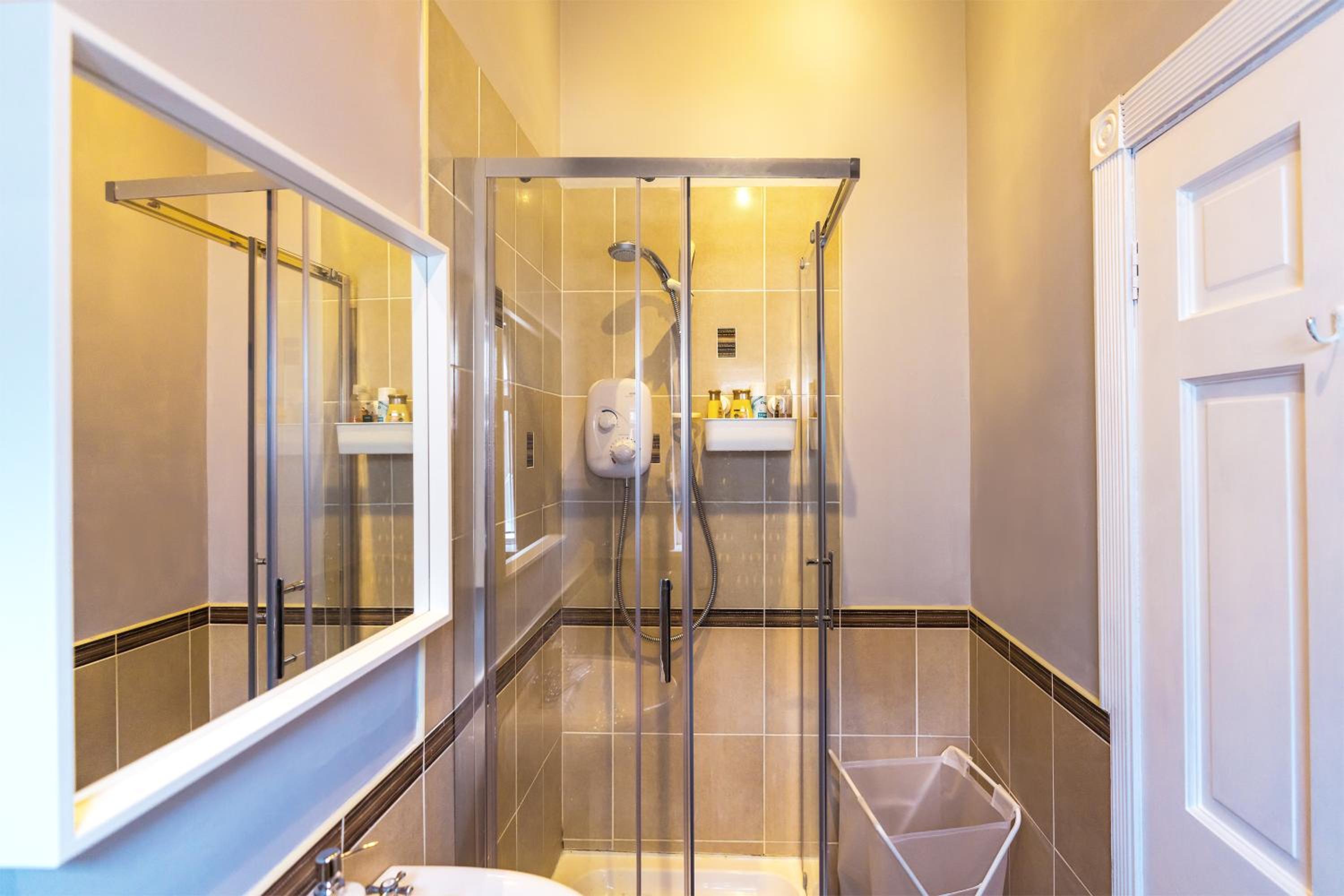 Dublin Airport Homestay