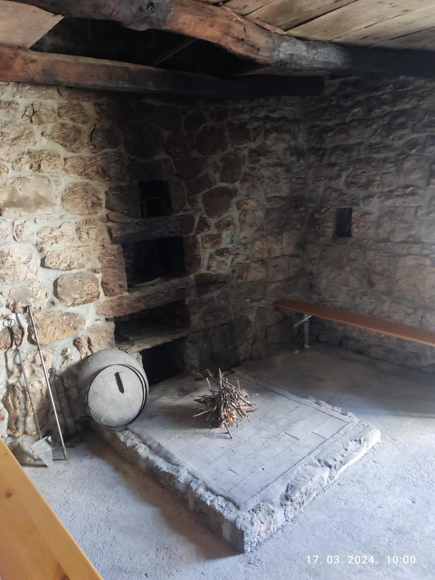 Photo 41
