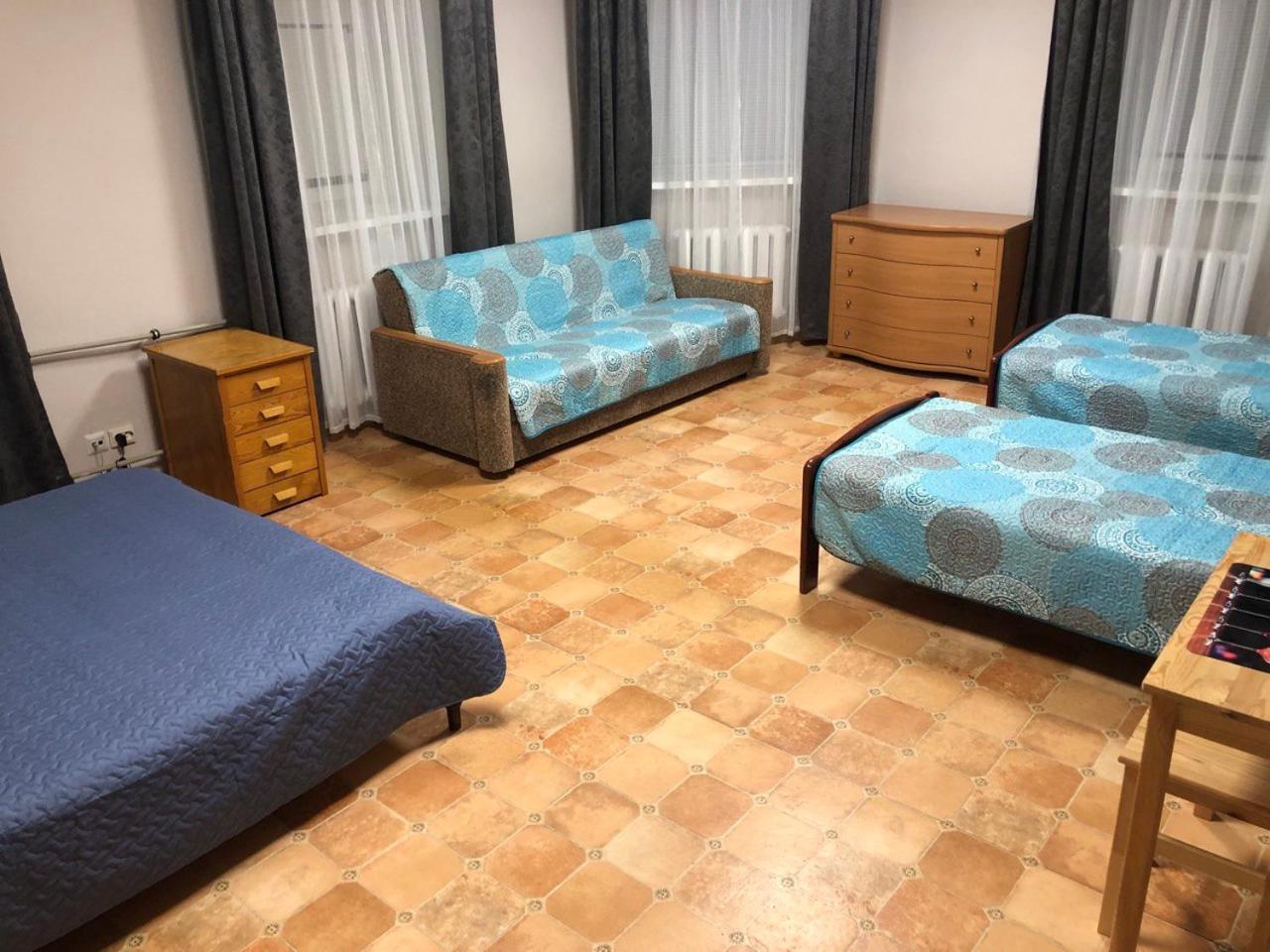 Rooms near the station