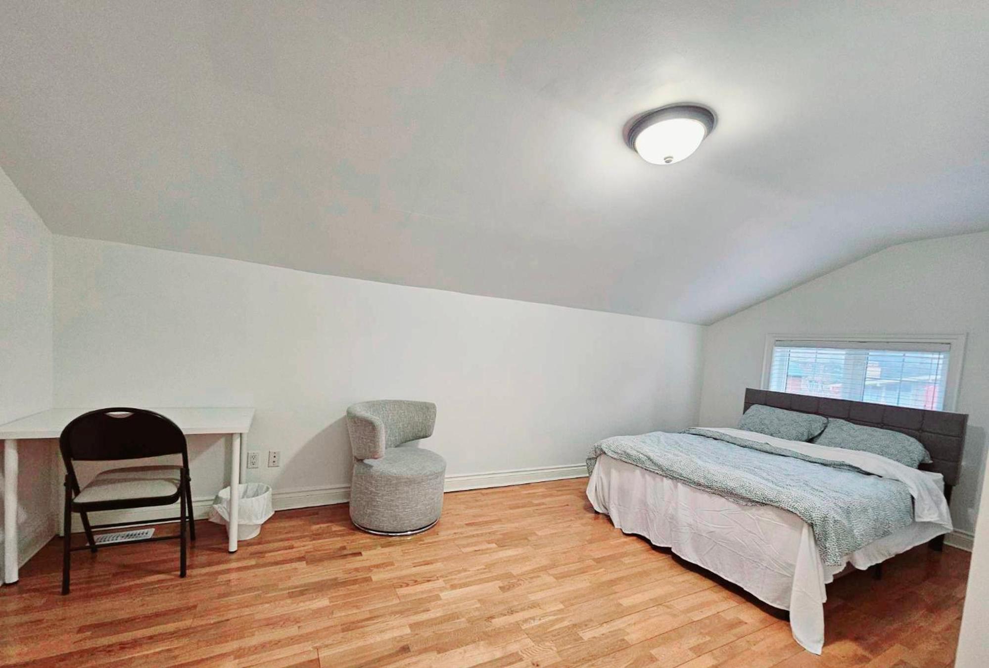 Beautiful Room at Yonge and Sheppard and North York Centre