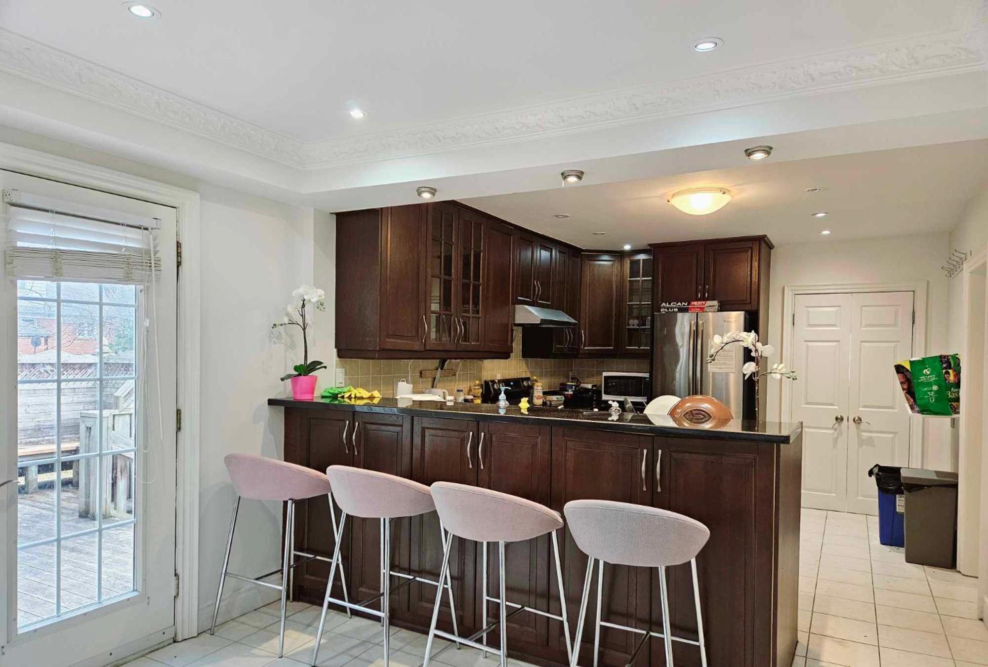 Beautiful Room at Yonge and Sheppard and North York Centre