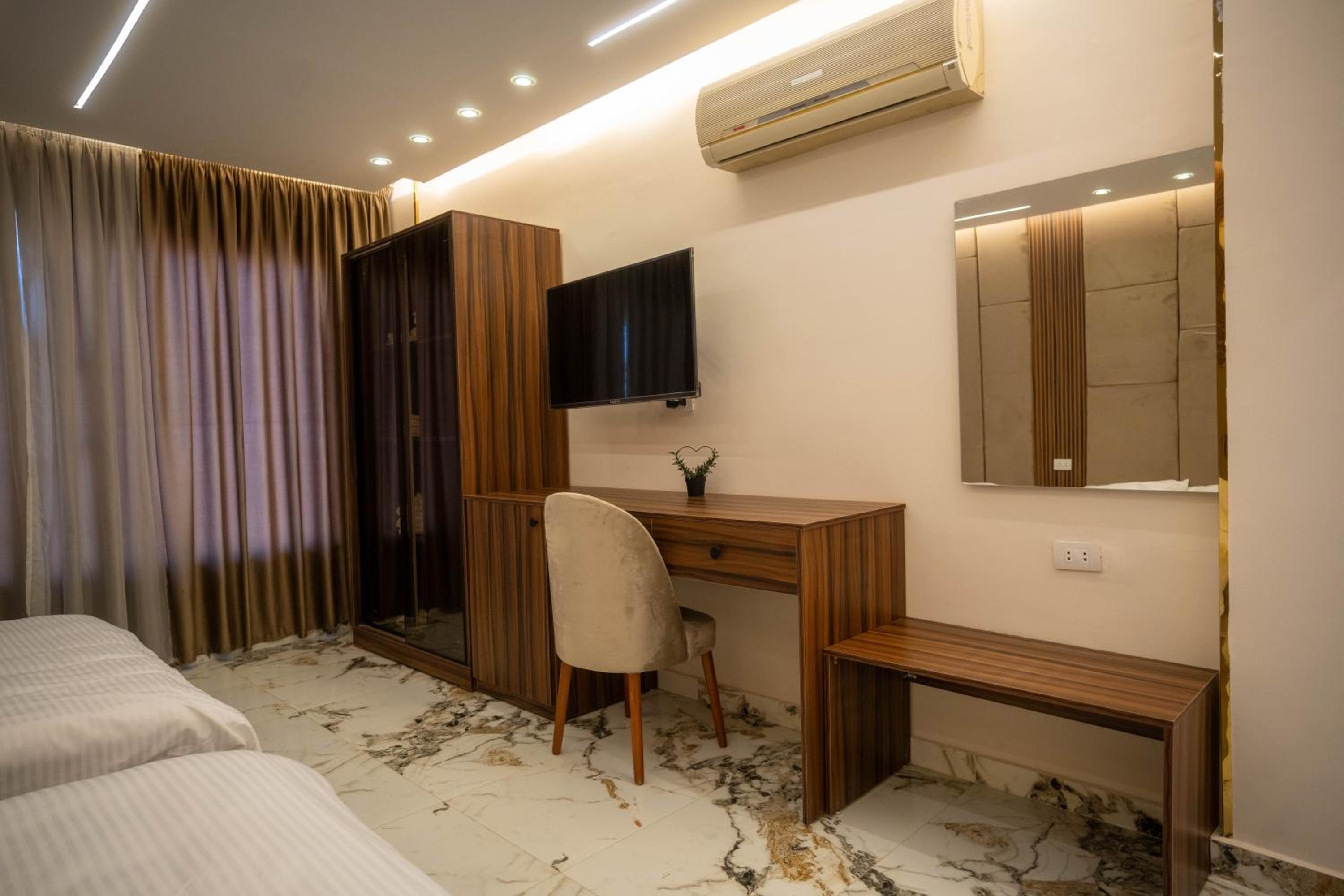 New Cairo Airport Studio