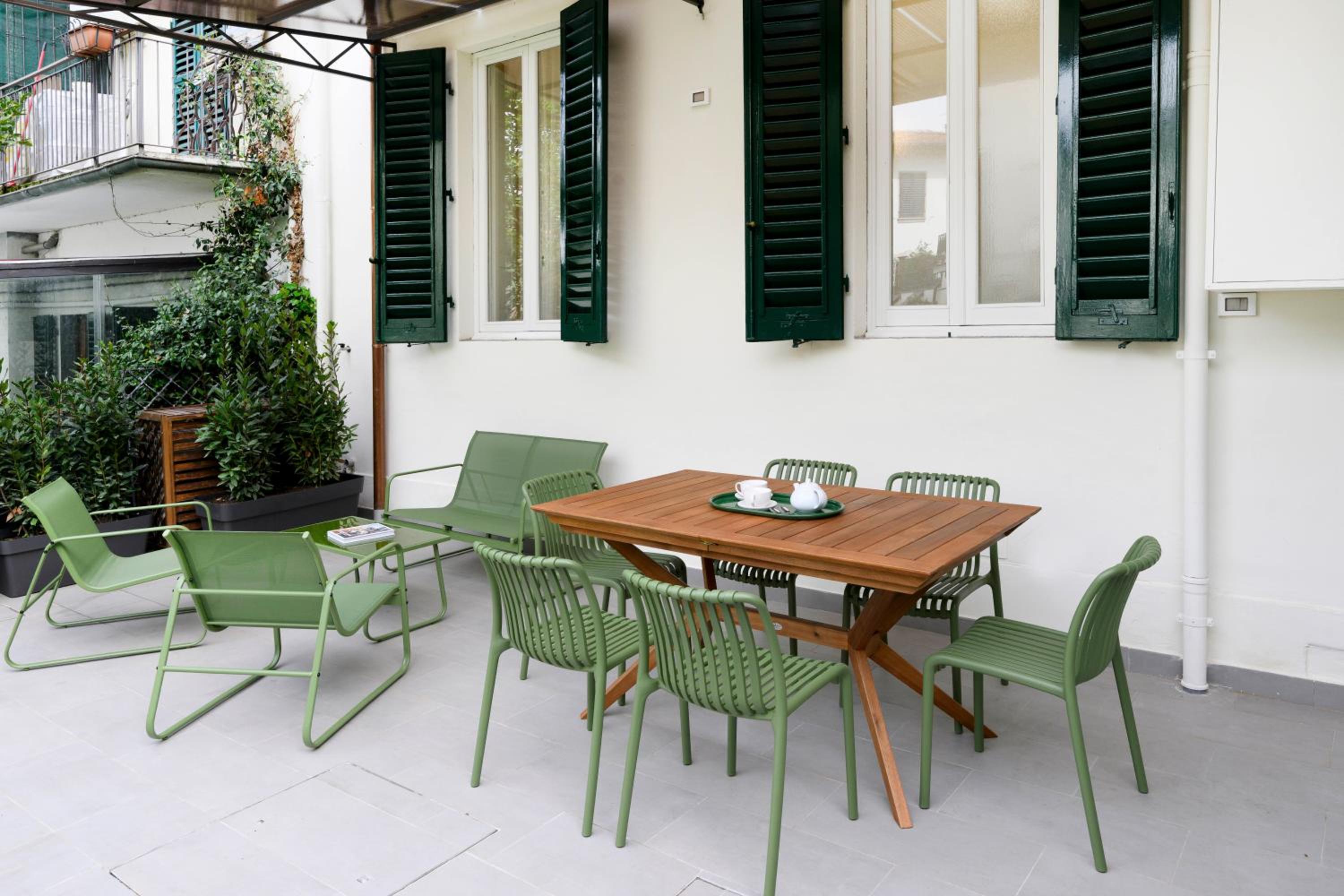Hidden Gem with Private Garden
