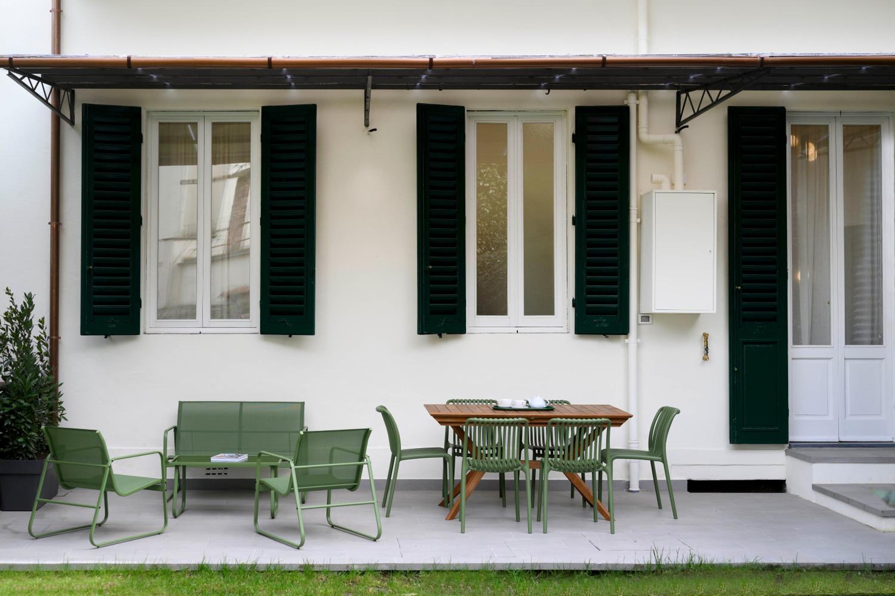 Hidden Gem with Private Garden