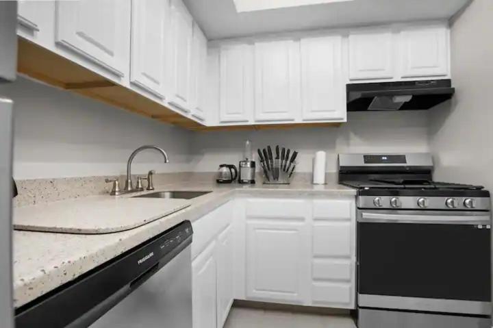 New Haven Vacations - Crown New Haven Hotel Penthouse At Yale - Property Image 30