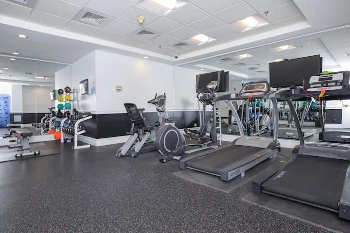 New Haven Vacations - Crown New Haven Hotel Penthouse At Yale - Property Image 1