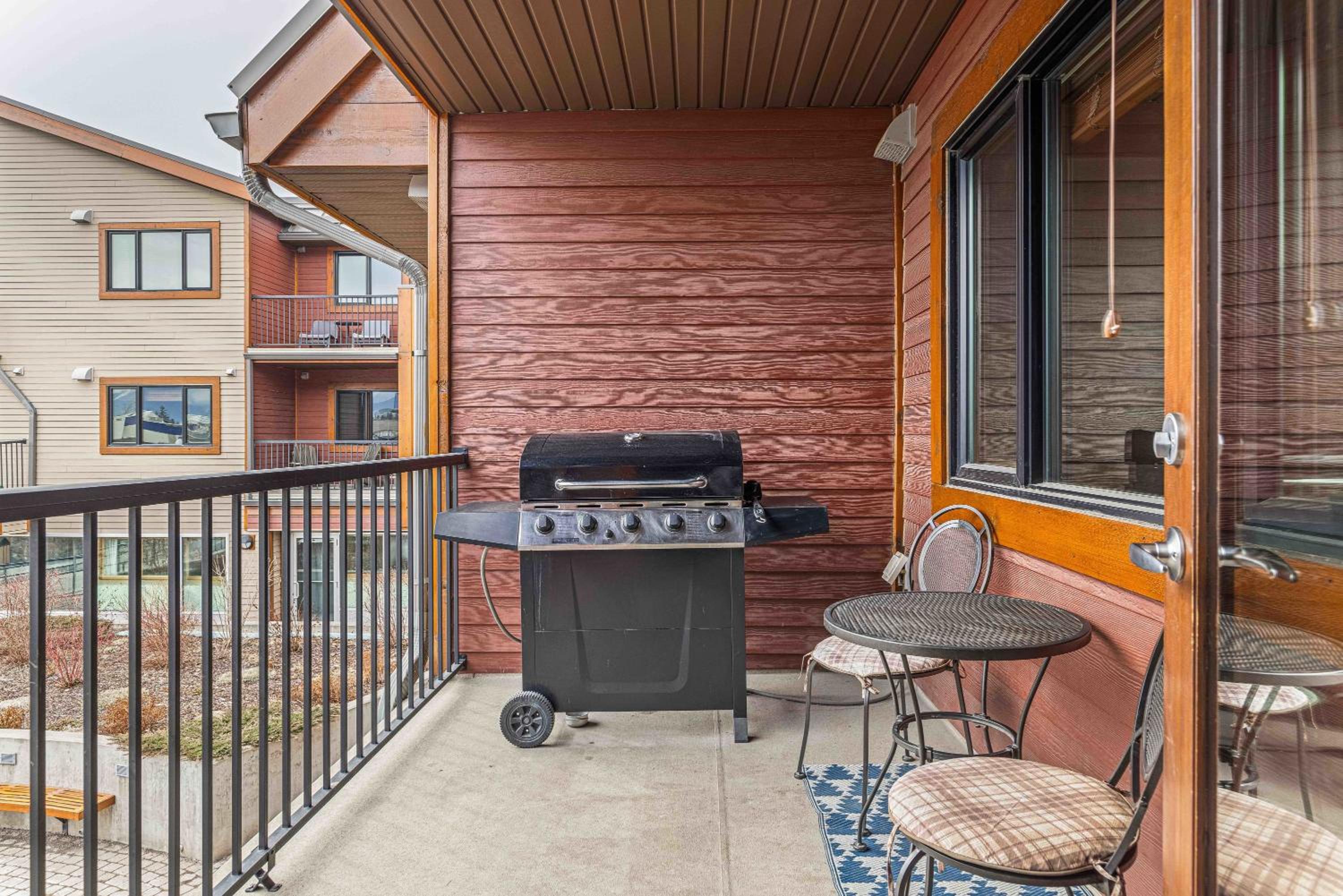 Best Views of Canmore - 2Bed 2Bath