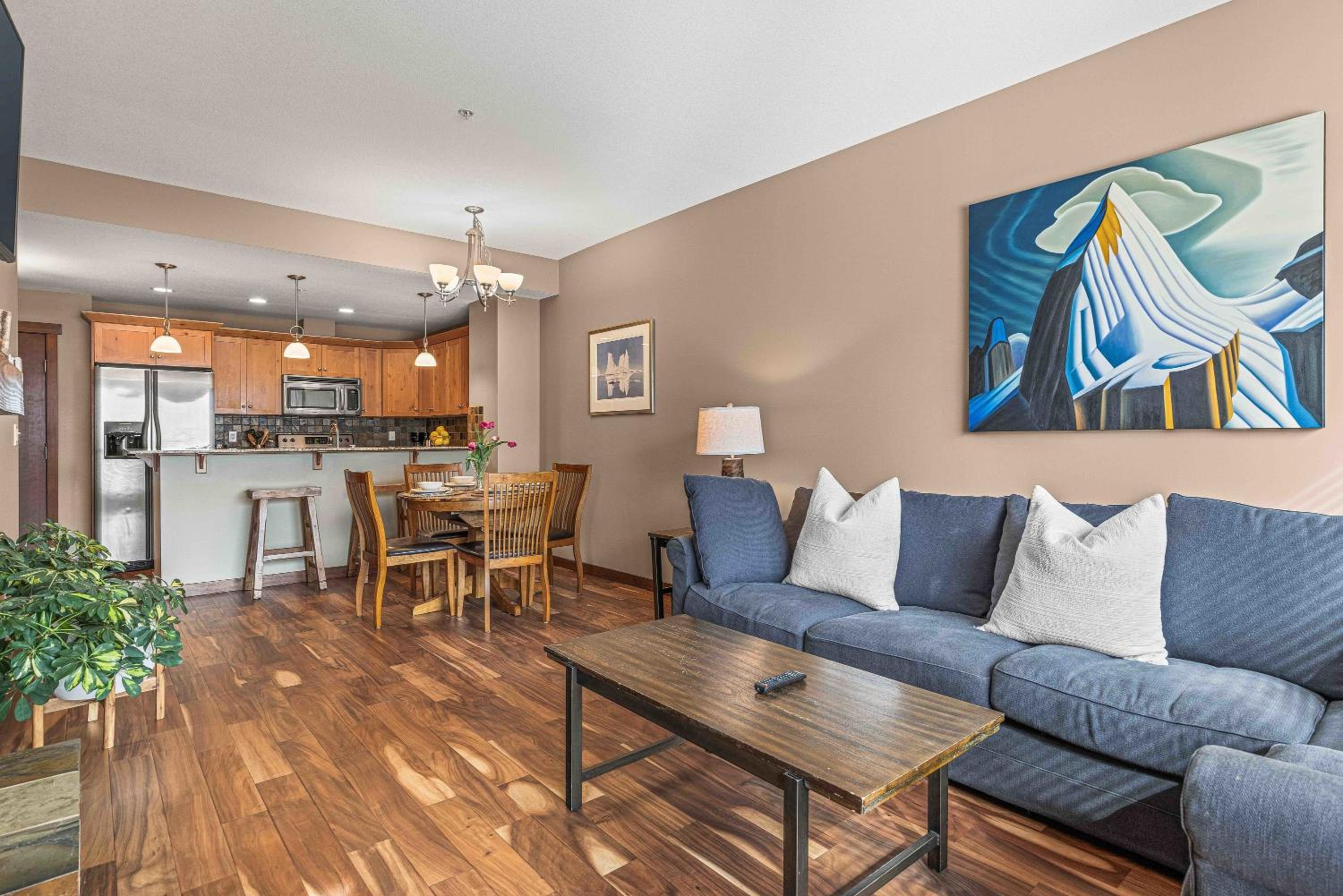 Best Views of Canmore - 2Bed 2Bath