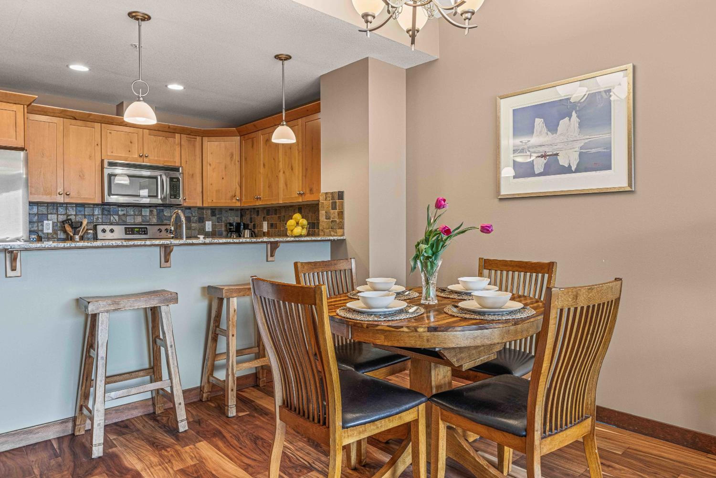Best Views of Canmore - 2Bed 2Bath