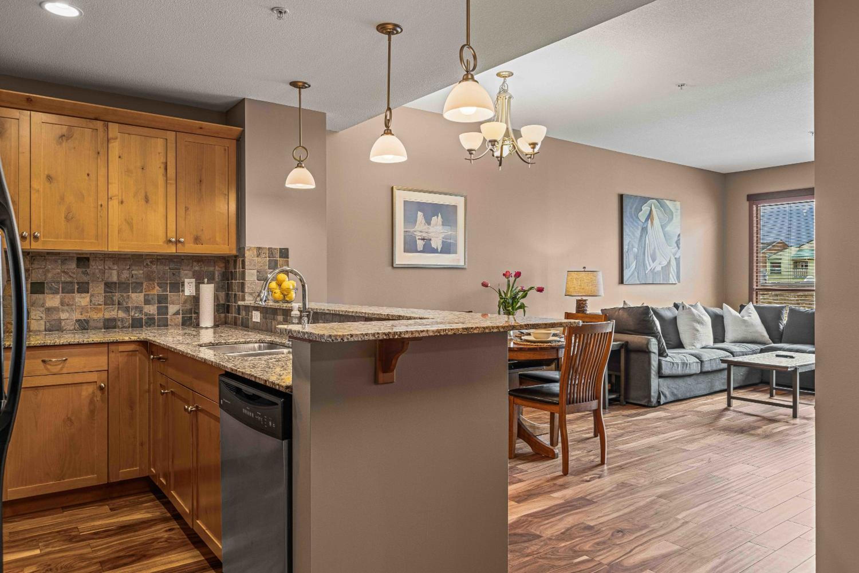 Best Views of Canmore - 2Bed 2Bath