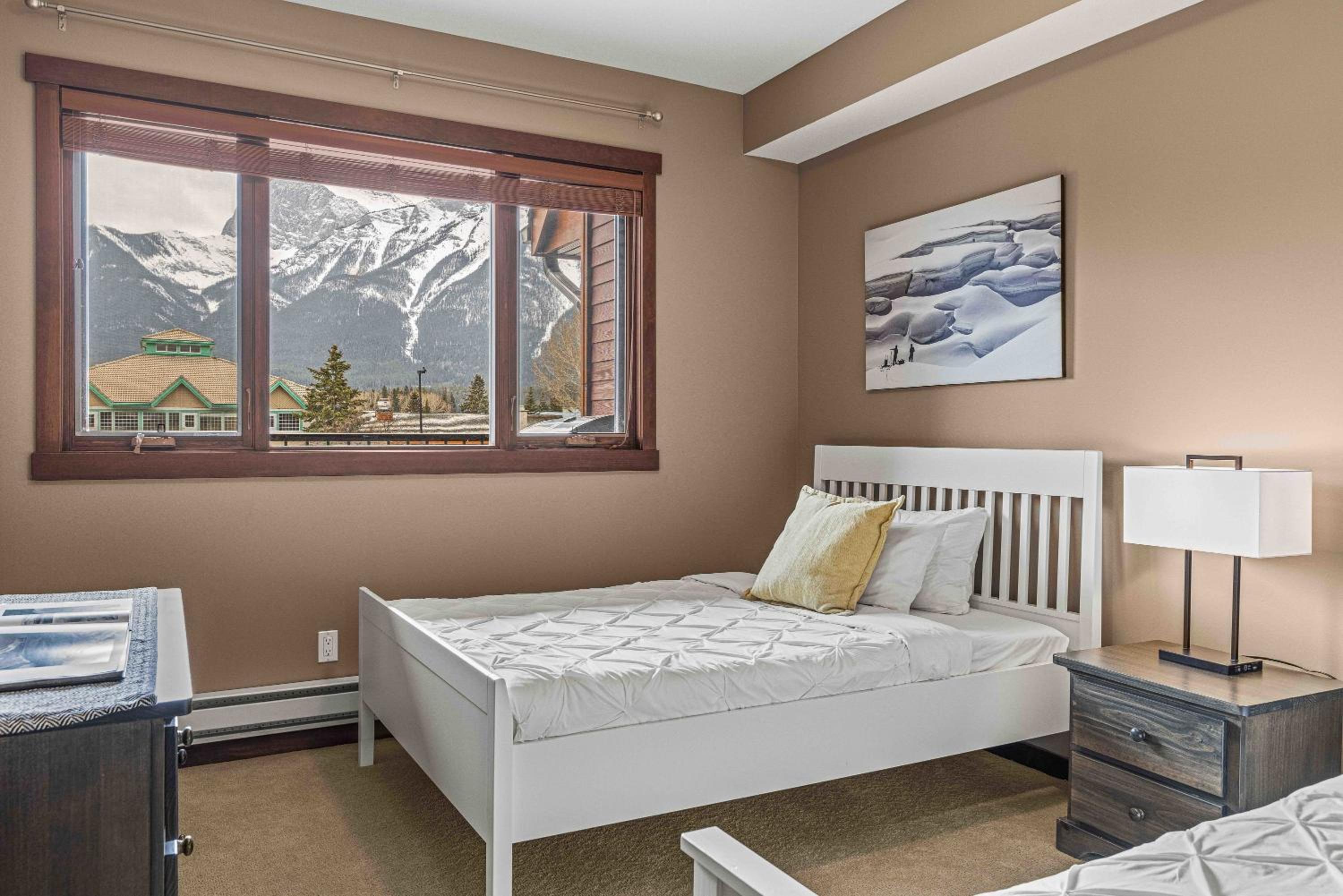 Best Views of Canmore - 2Bed 2Bath