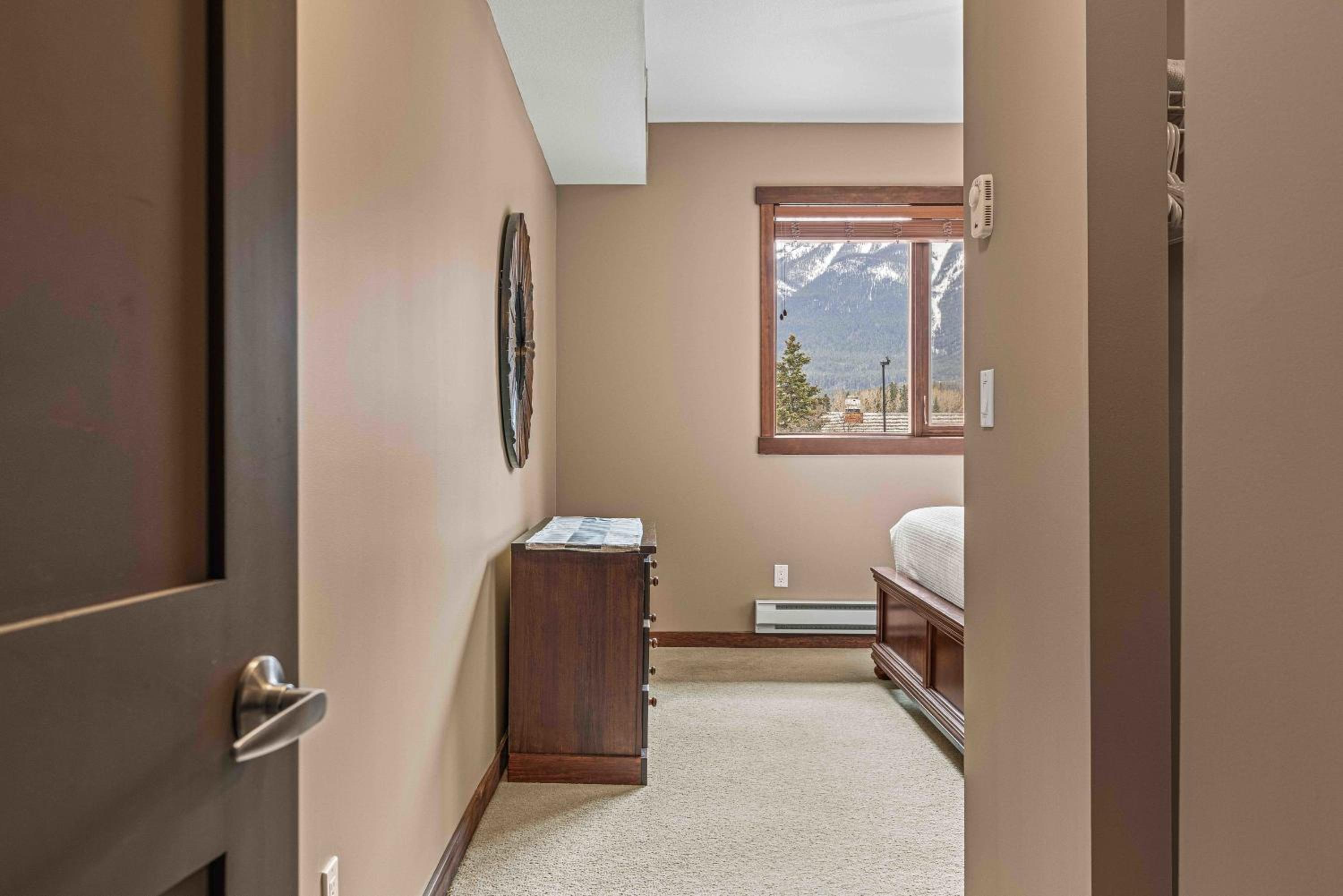 Best Views of Canmore - 2Bed 2Bath