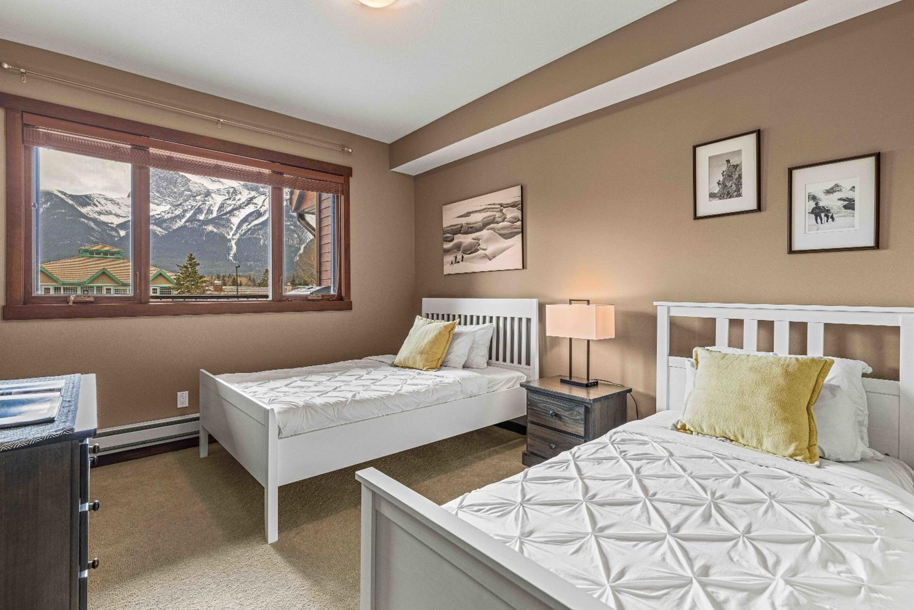 Best Views of Canmore - 2Bed 2Bath