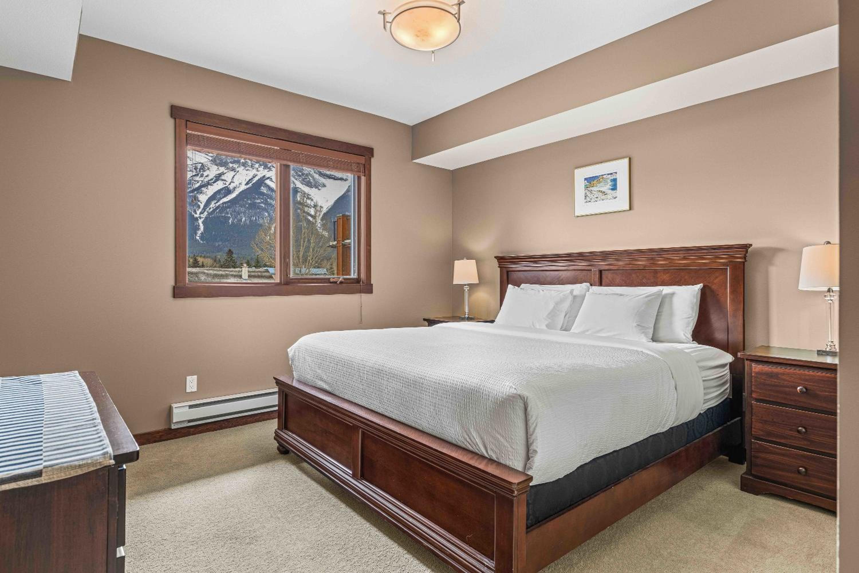 Best Views of Canmore - 2Bed 2Bath