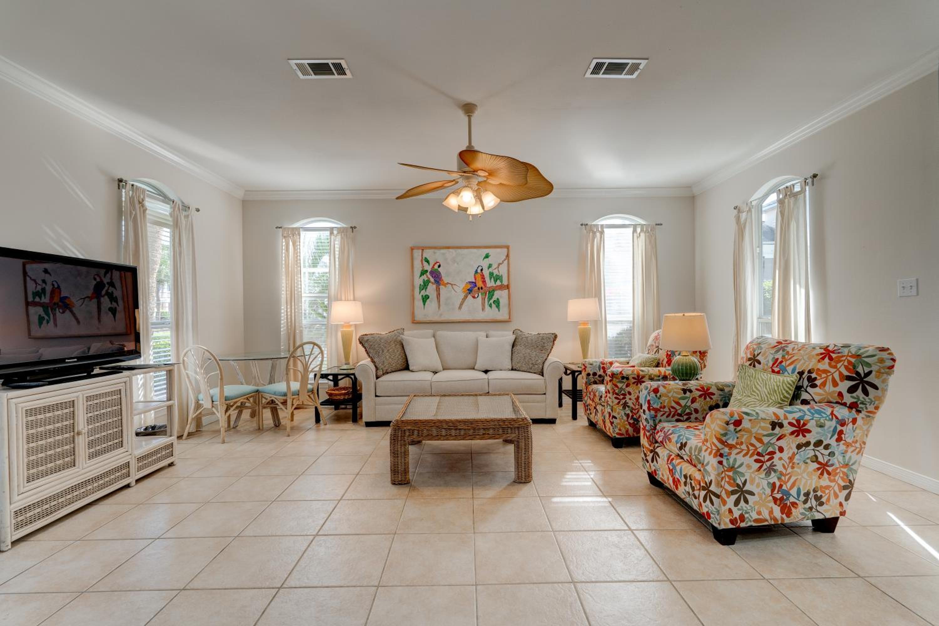 Martinique Close To Beach Pet Friendly view 4