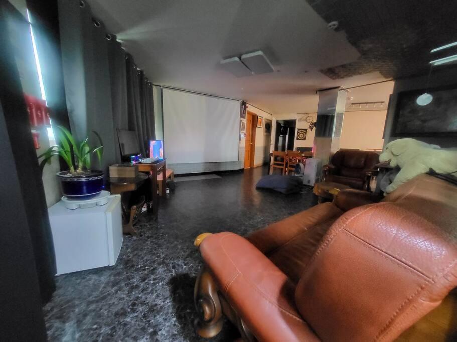 DB House