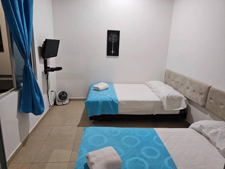 Casa en Girardot, Flandes, Ricaurte, conjunto cerrado.