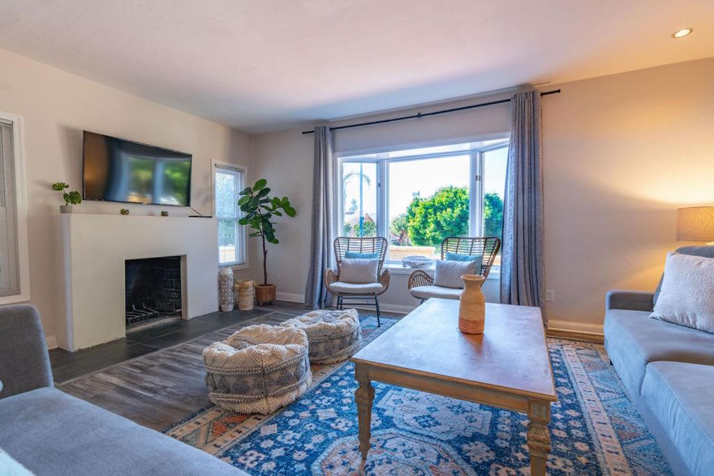 La Jolla Village's Premier Haven