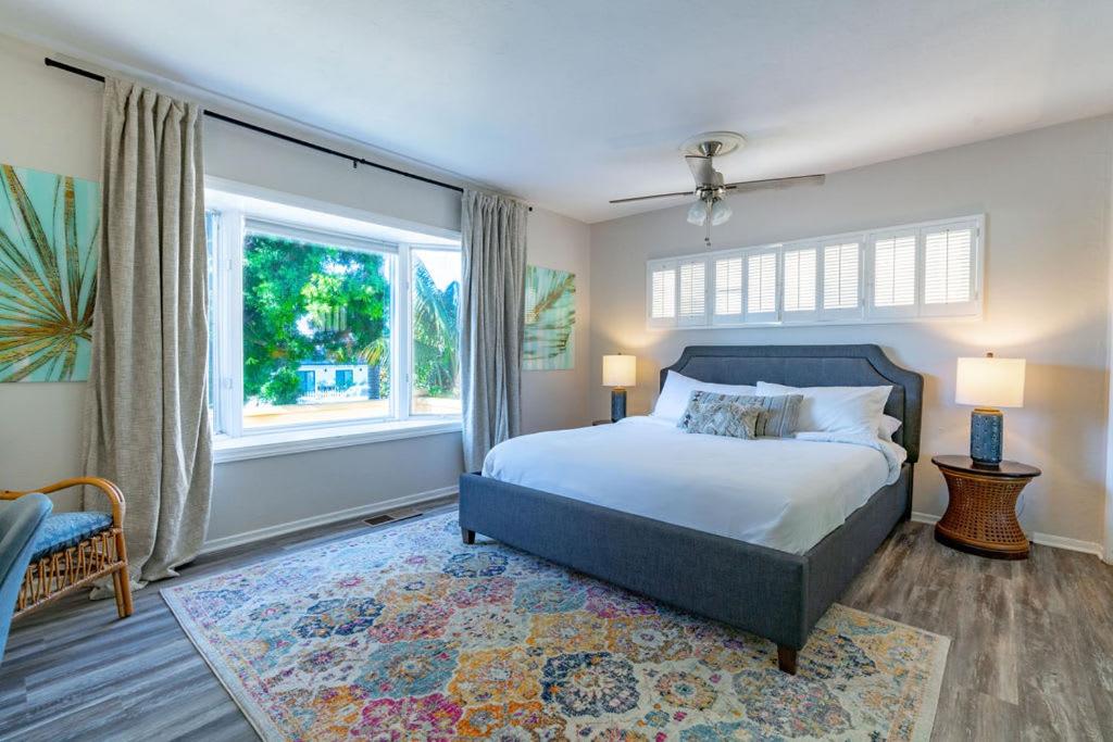 La Jolla Village's Premier Haven