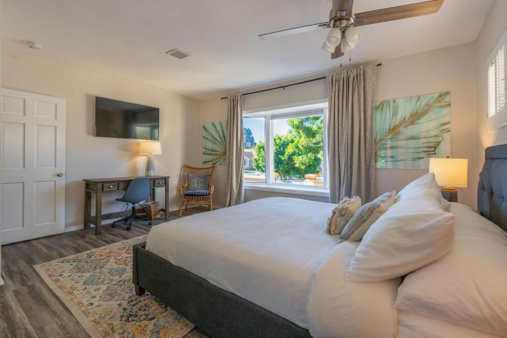 La Jolla Village's Premier Haven