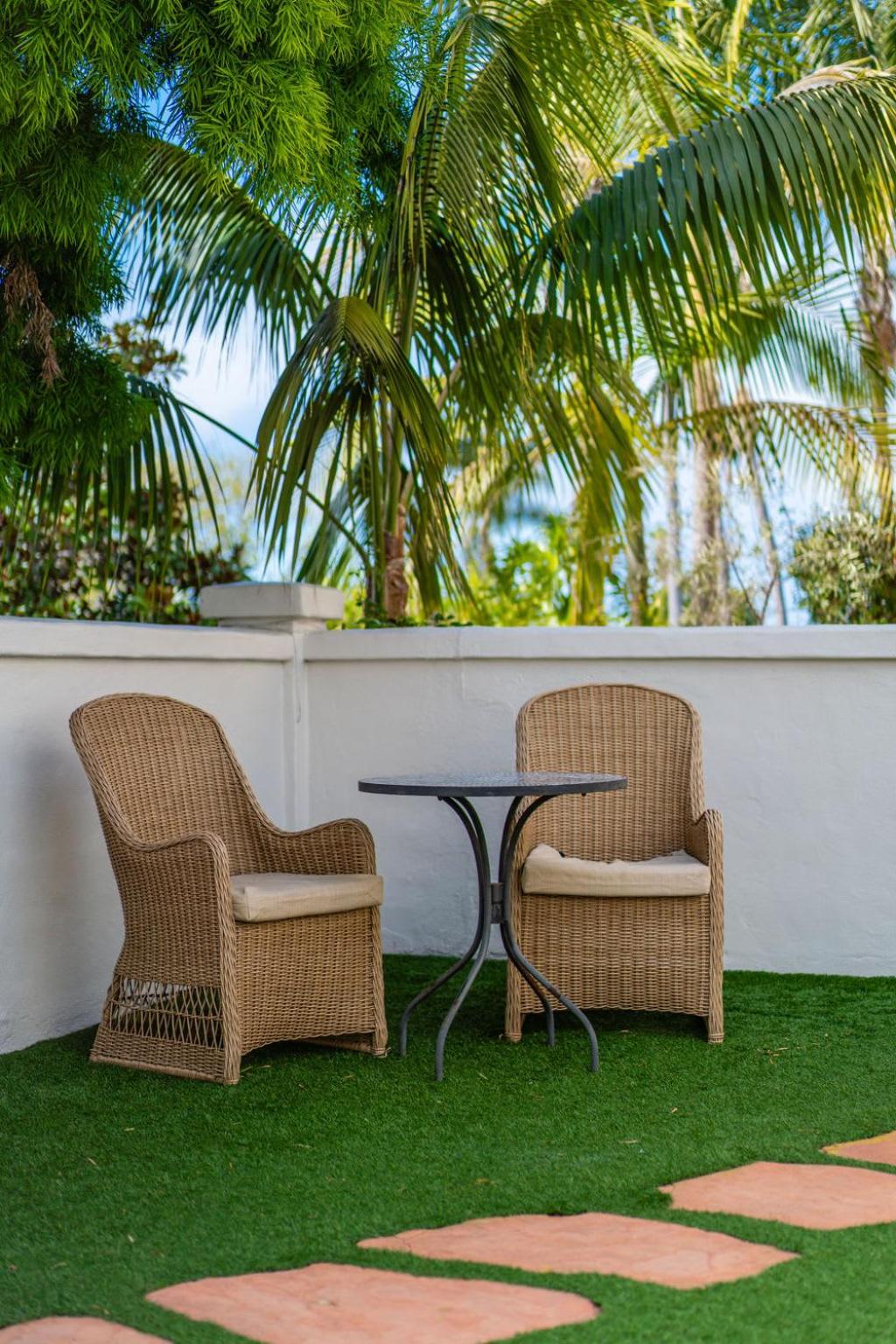 La Jolla Village's Premier Haven