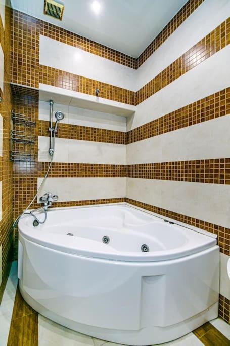 Continental Apartment