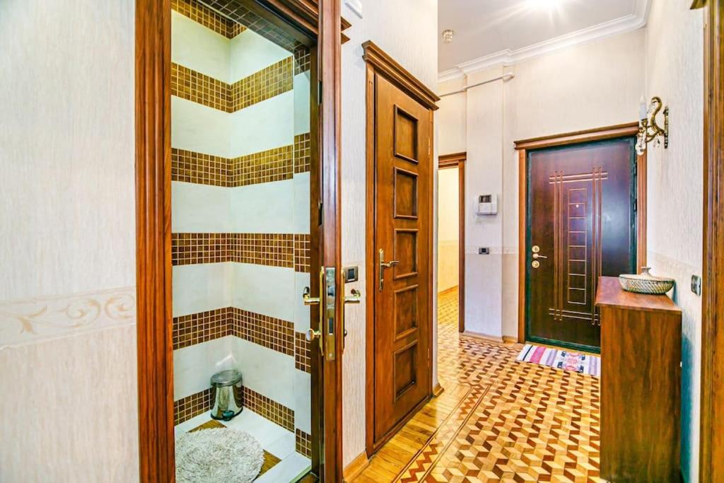 Continental Apartment
