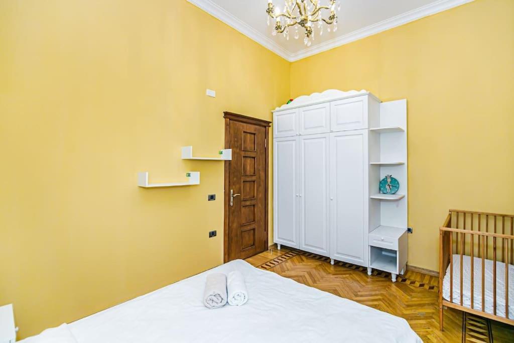 Continental Apartment