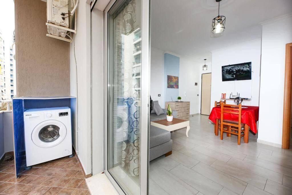 Cozy Central Apartment