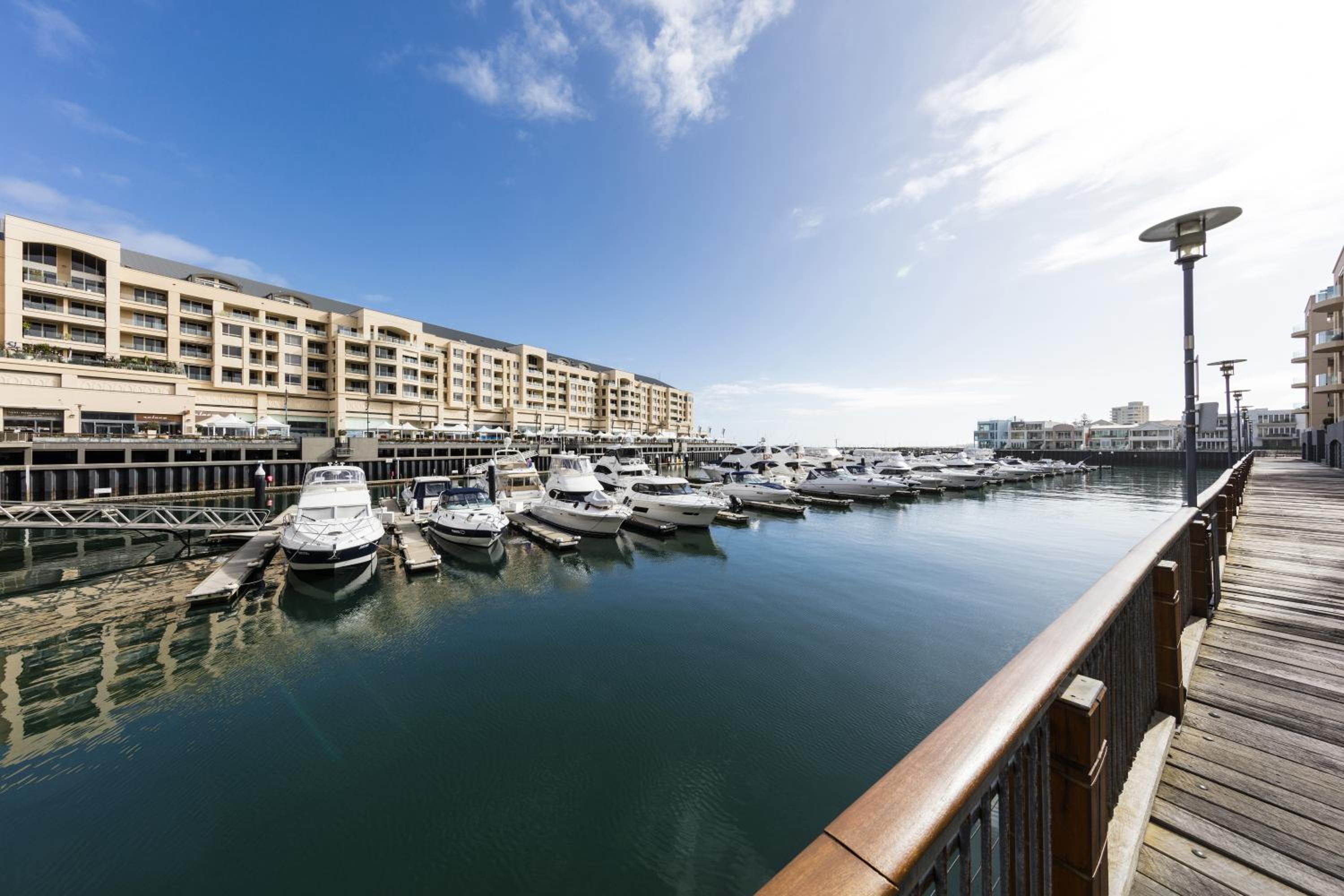 Oaks Glenelg Liberty Suites, photo 23