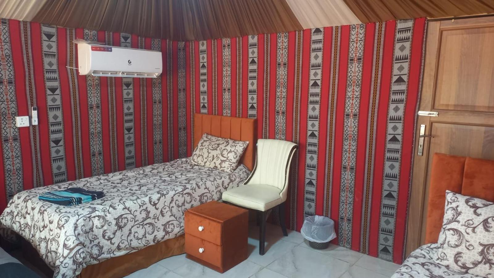 Al Raha Luxury Camp
