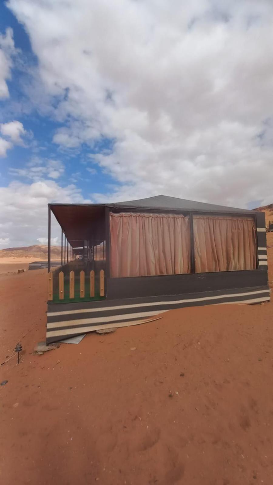 Al Raha Luxury Camp