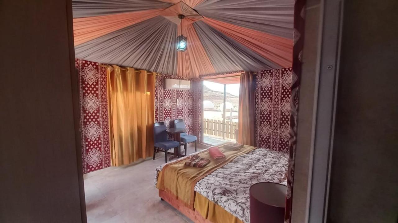 Al Raha Luxury Camp