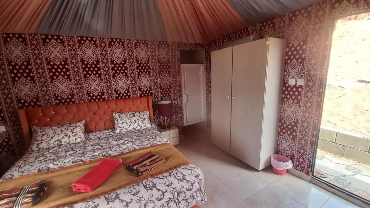 Al Raha Luxury Camp