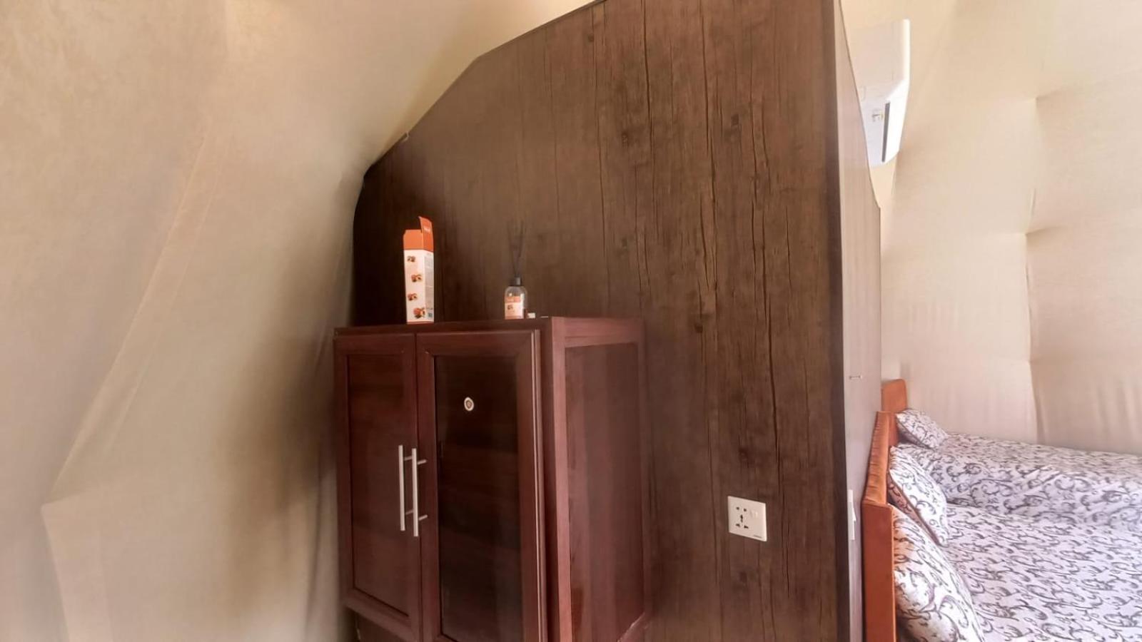 Al Raha Luxury Camp