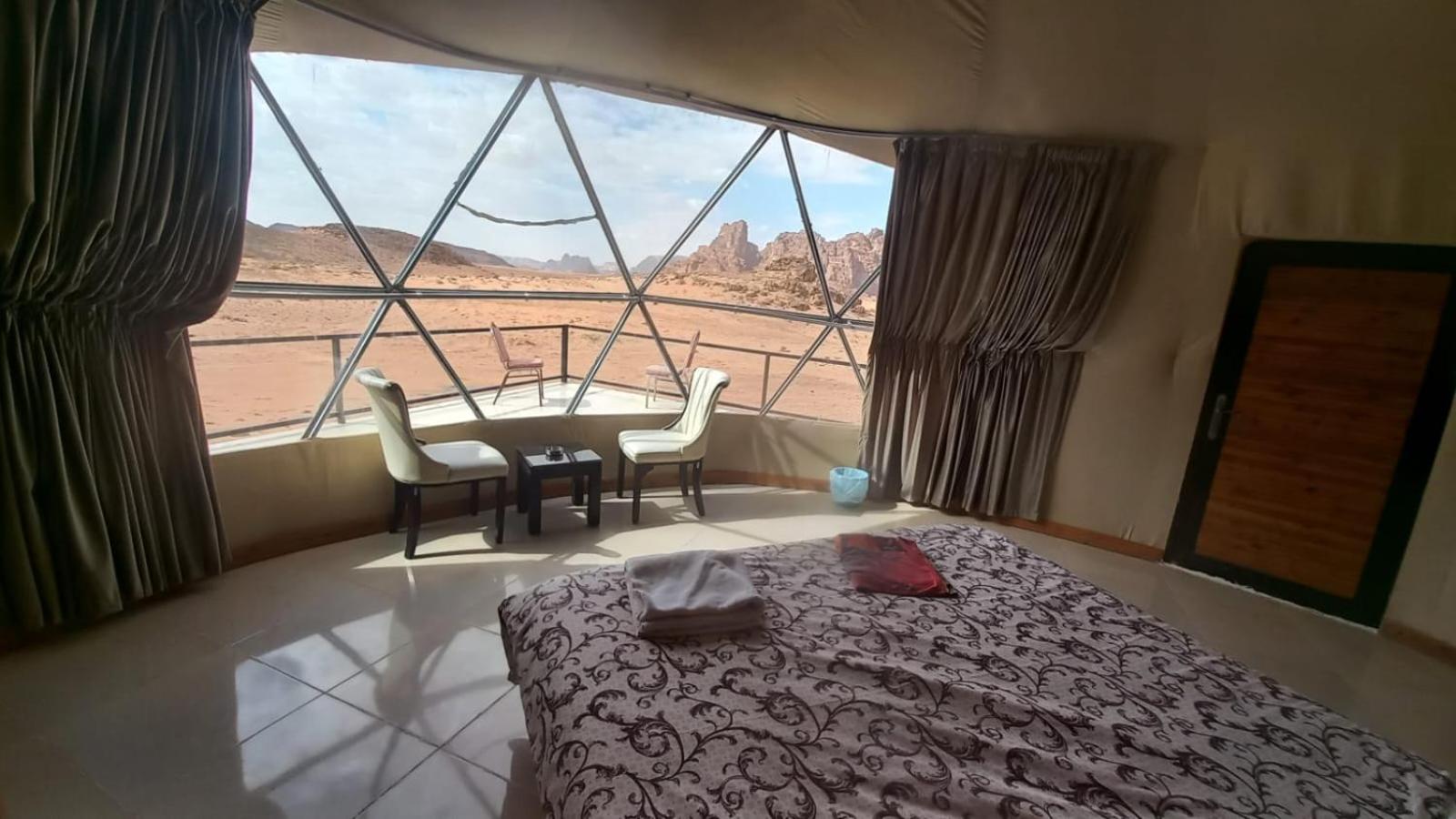 Al Raha Luxury Camp