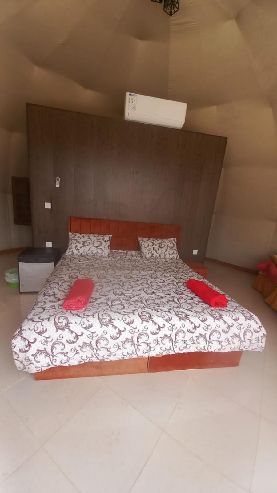 Al Raha Luxury Camp