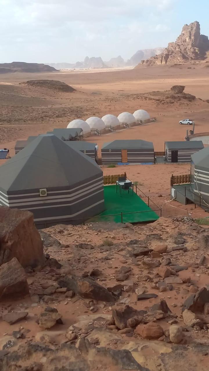 Al Raha Luxury Camp