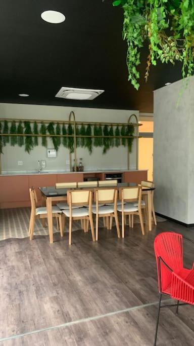 Studio Completo em Moema ao lado do Shopping Ibirapuera
